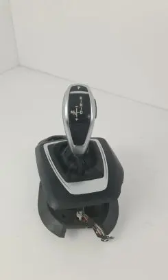 BMW X1 E84 Gear shifter/selector 9260295