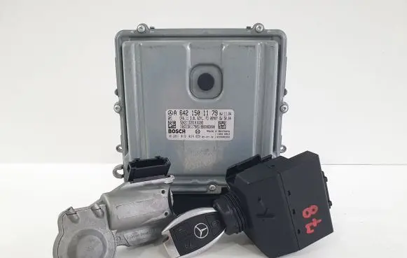 Engine ECU kit and lock set
