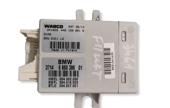 BMW 5 F10 F11 Air suspension control unit module (rear) 6860386