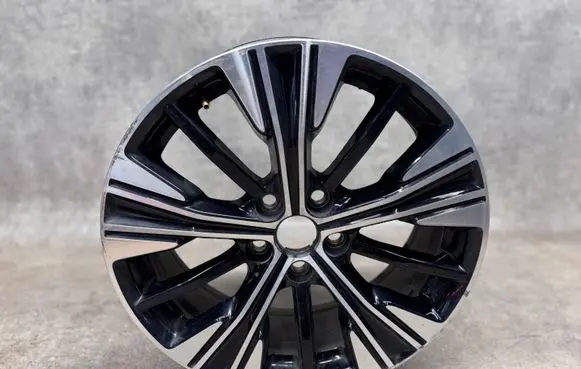 Mitsubishi Eclipse Cross R18 alloy rim 