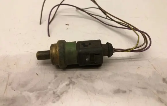 Coolant temperature sensor