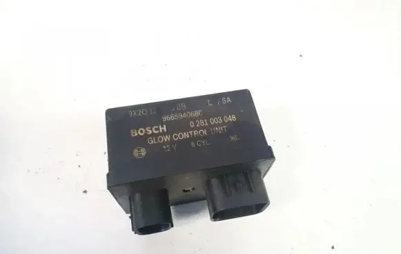 Glow plug pre-heat relay