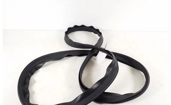 Mercedes-Benz S W222 Trunk rubber seal (body) A2227500300