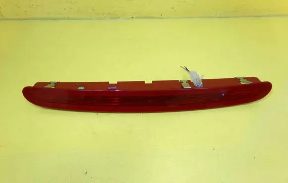 Opel Astra J Third/center stoplight 13282241
