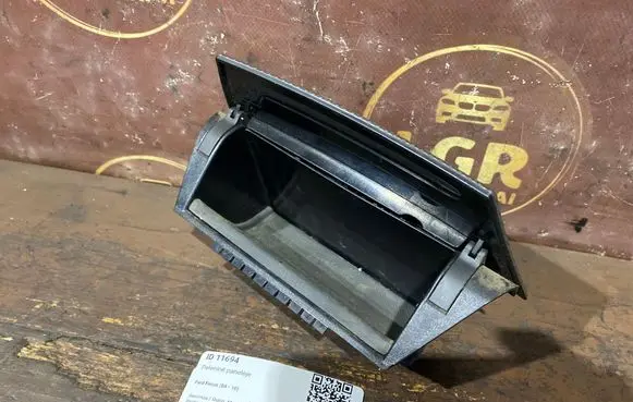 Ford Focus Car ashtray 8M51A044J53AA