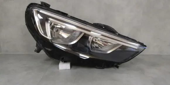 Opel Insignia B Headlight/headlamp 13460180