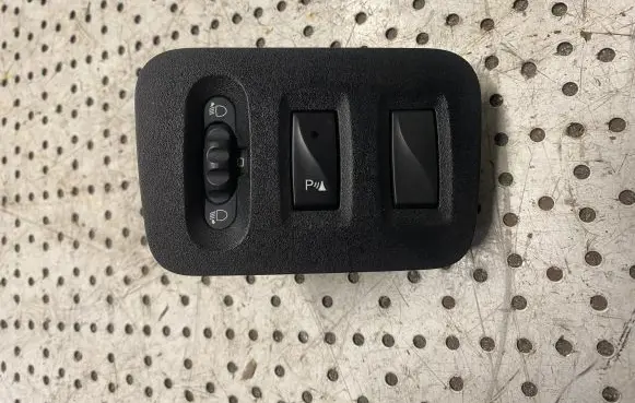 Renault Master III Headlight level height control switch 684950001R 8200379695