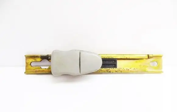 Citroen Xsara Picasso Seat belt height adjuster 