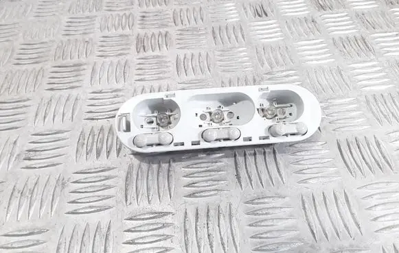 Nissan Qashqai Other interior light 8200073234
