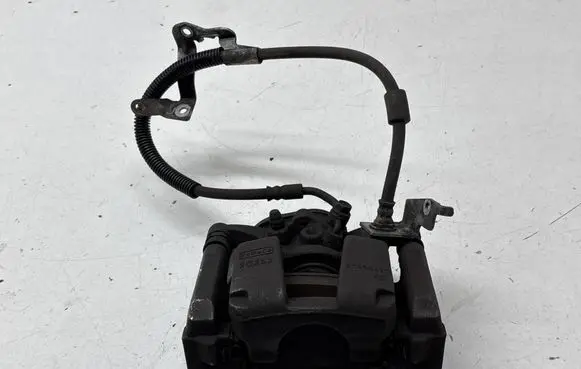 Ford Explorer VI Rear brake caliper A006E427