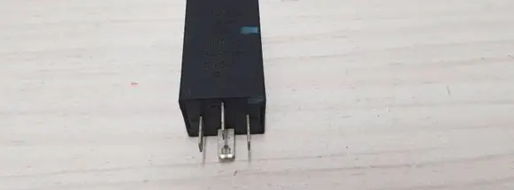 Audi A8 S8 D2 4D Other relay 4D0907131 PA6GF30 D11301