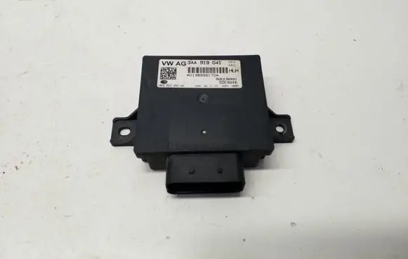 Volkswagen PASSAT B7 Voltage converter/converter module 3AA919041 8ES01045240