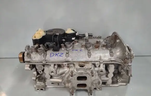 Audi A3 S3 8V Engine head DKZ 06K403S 06K403AJ
