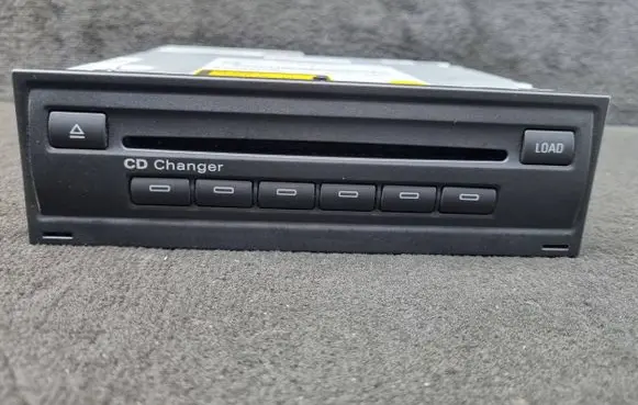 CD/DVD changer