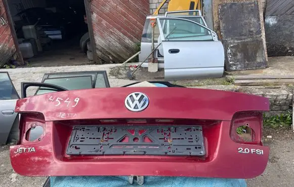 Volkswagen Jetta V Tailgate/trunk/boot lid