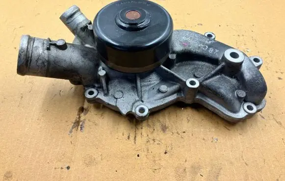 Mercedes-Benz ML W164 Water pump A6282050110 6292010001