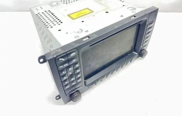 Porsche Cayenne (9PA) Radio/CD/DVD/GPS head unit 7L5035191D