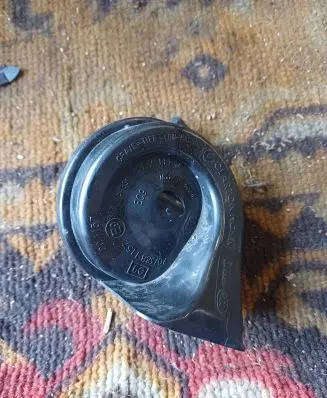 BMW 7 F01 F02 F03 F04 Horn signal 70388115 0S9VWM07