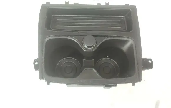 Cup holder front