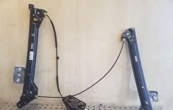 Audi S5 Facelift Front door electric window regulator 8F0837461C
