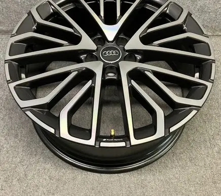 Audi Q3 Sportback FJN R20 alloy rim 83H601025AF