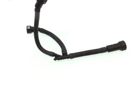 Volvo XC90 Fuel main line pipe