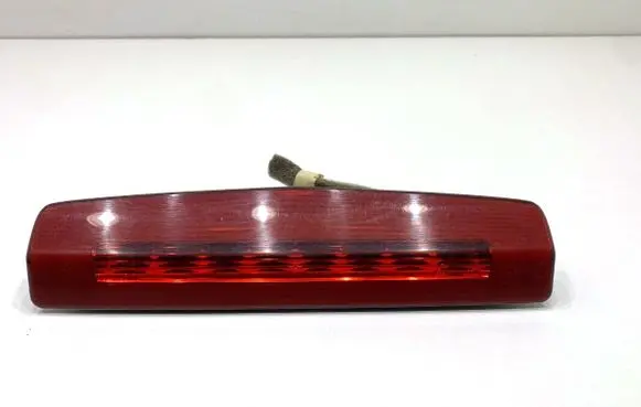 Opel Astra H Third/center stoplight 13252463