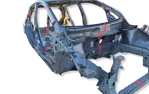 Nissan Leaf II (ZE1) Front quarter panel 