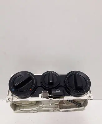 Volkswagen Golf IV Climate control unit 1J0820043E 659498K050 901810940000