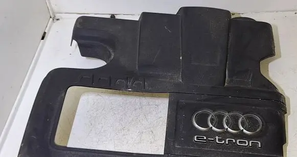 Audi A3 S3 8V Engine cover (trim) 04E103925C