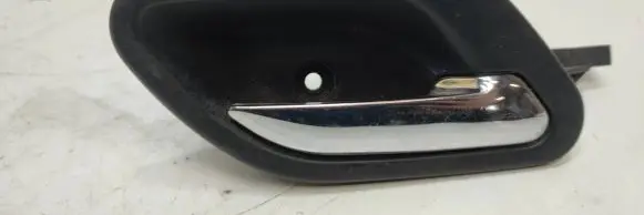 BMW 5 E39 Front door interior handle 8226050