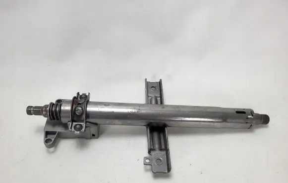 Mercedes-Benz Vito Viano W447 Steering wheel axle A447462072000 4474620720