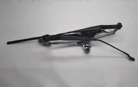 Volkswagen Tiguan Front wiper linkage and motor 5NB955023B LHD