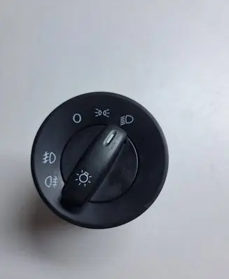 Skoda Octavia Mk2 (1Z) Light switch 1Z0941431K 10009059 3569