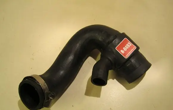 Audi A4 S4 B7 8E 8H Intercooler hose/pipe 8E0145832S