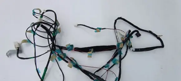 Toyota Auris E180 EUR ISO radio connector 8217102V80