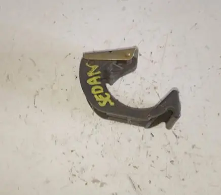 Renault Laguna I Tie down hook / loop 1325464