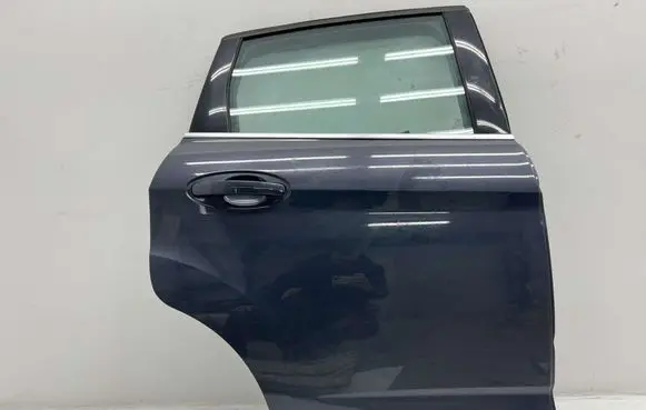 Ford Grand C-MAX Rear door 