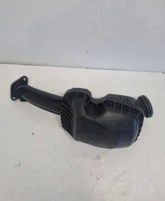 Intake resonator