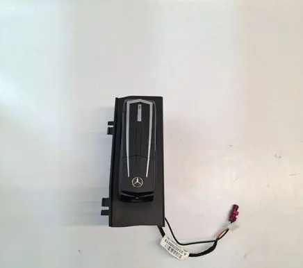 Mercedes-Benz E W212 Bluetooth control unit module A2048200535 A2129068600