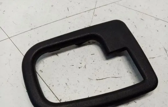 BMW 3 E36 Front door handle cover 51228219024 51221960646