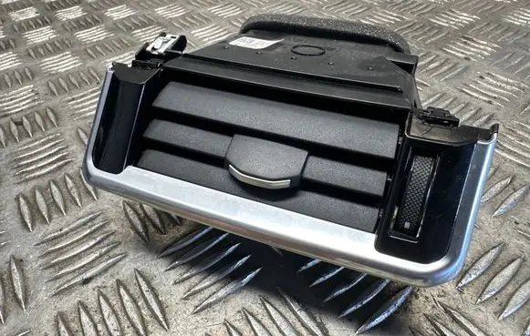 Land Rover Range Rover Velar Dashboard air vent grill cover trim J8A2018B09AD 1017400004 03062017