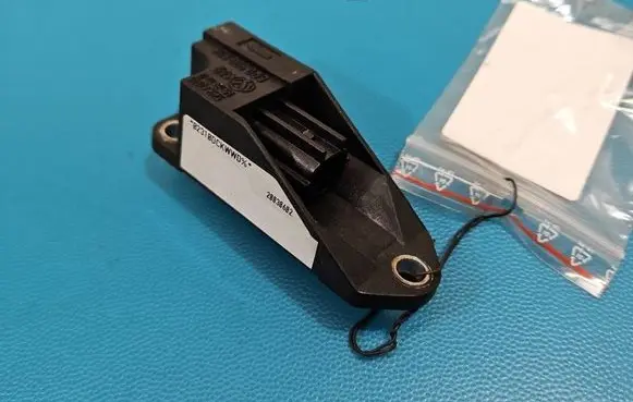Volkswagen PASSAT B5.5 Fuel cut-off switch 5WK42895 IMPRK1576112