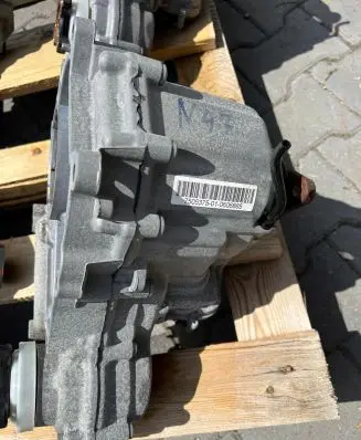 BMW 1 F20 F21 Gearbox transfer box case 7505375