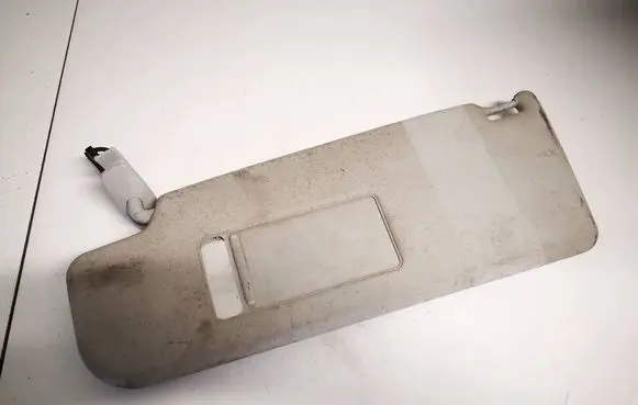 Sun visor