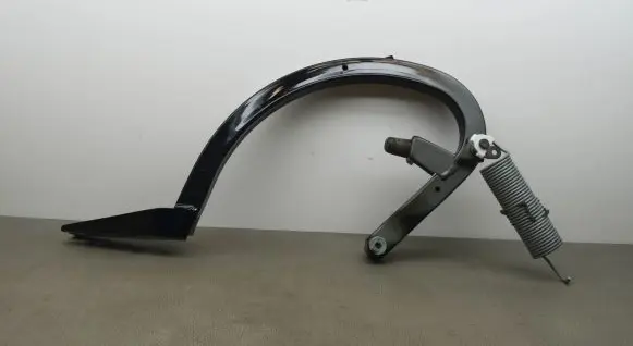 Audi A5 Tailgate/trunk/boot hinge 8W6827301