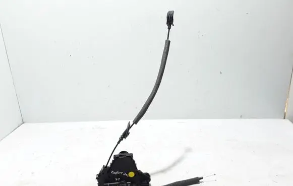 Renault Captur II Front door lock 805034935R