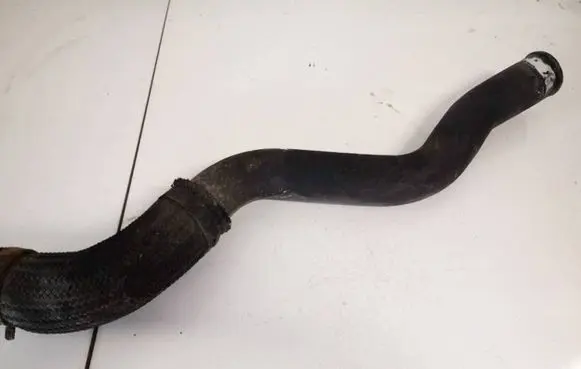Intercooler hose/pipe