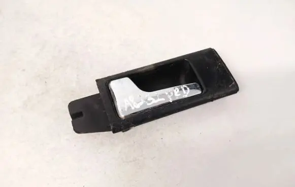 Audi A6 S6 C4 4A Front door interior handle 4a0837019b
