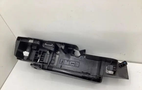 Mercedes-Benz Citan W415 Towing hook eye 301022301023 206086